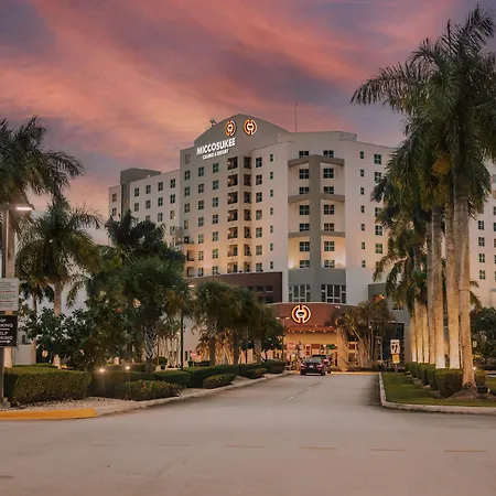 Miccosukee Casino & Resort (Adults Only)-3